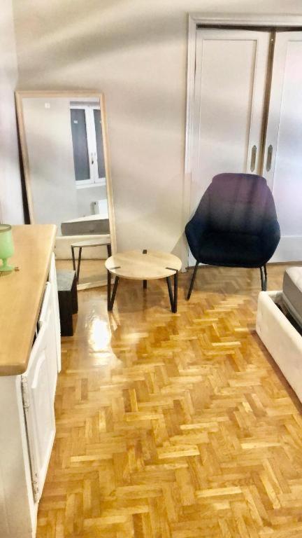 Economy Shared Apartment D In Central Athén Kültér fotó