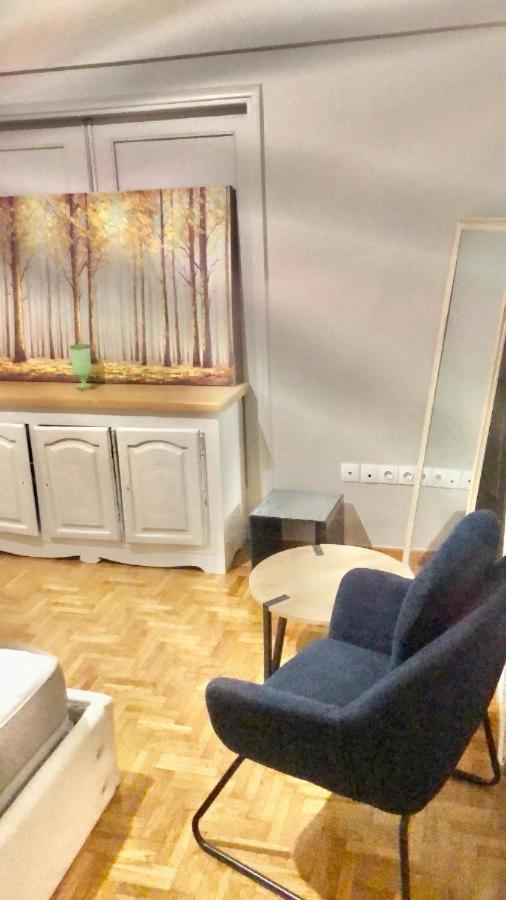 Economy Shared Apartment D In Central Athén Kültér fotó